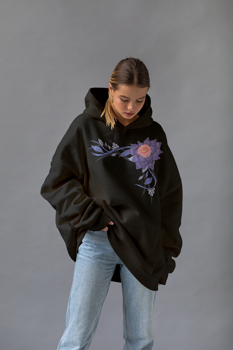 BL_hoodie_OVERSIZED_XL_female_FRONT.png